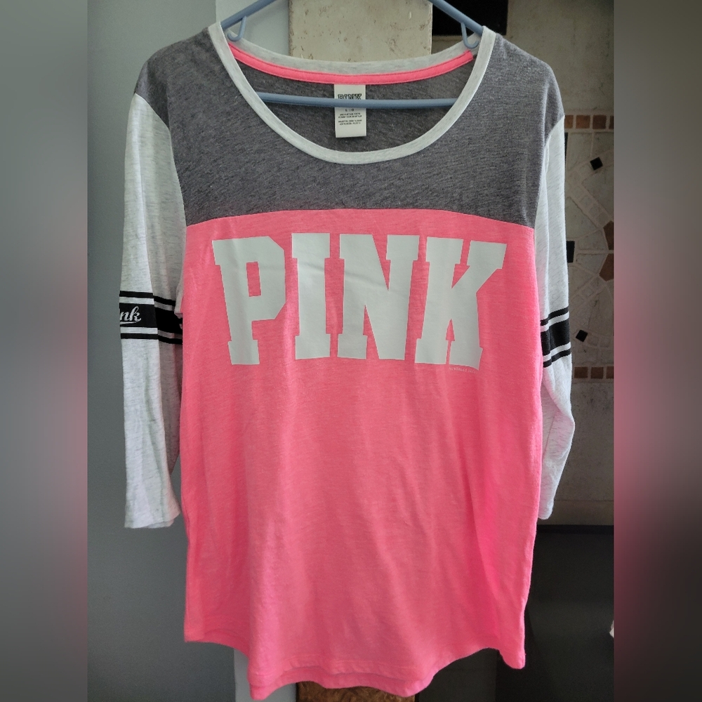 2 TOPS-BUNDLE PINK BY VICTORIAS SECRET LARGE SHIRTS